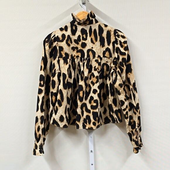 H&M Animal Print Romance Cotton Top Puff Shoulders - Picture 4 of 6